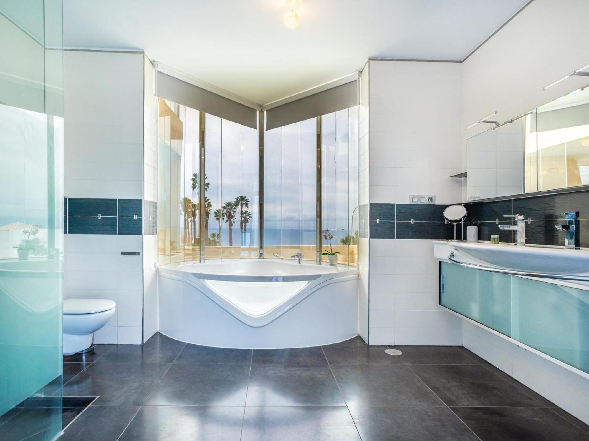 Villa Olbia Charming Dreamview With Jacuzzi Costa Adeje  Exterior photo