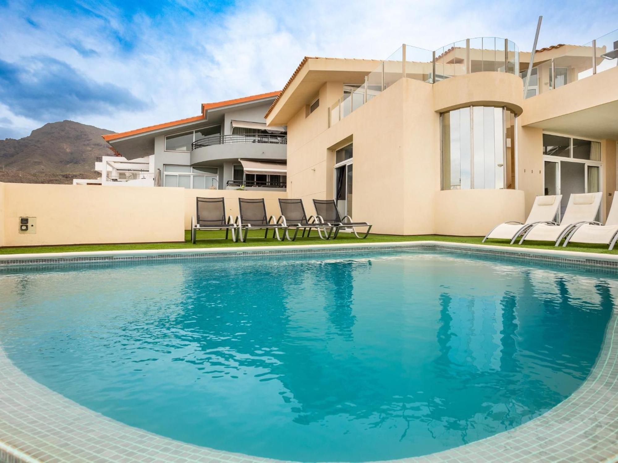 Villa Olbia Charming Dreamview With Jacuzzi Costa Adeje  Exterior photo